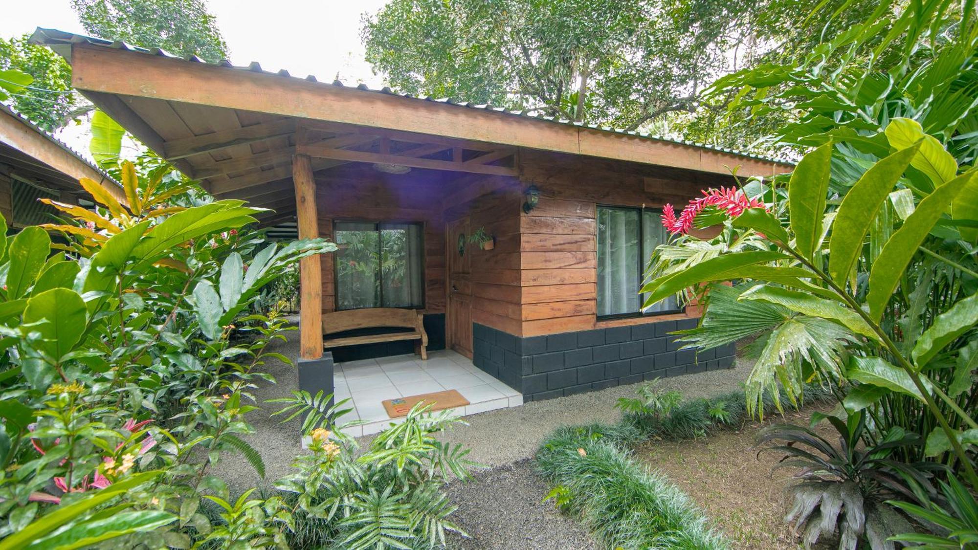 Eden Organic Farm & Bungalows La Fortuna Camera foto